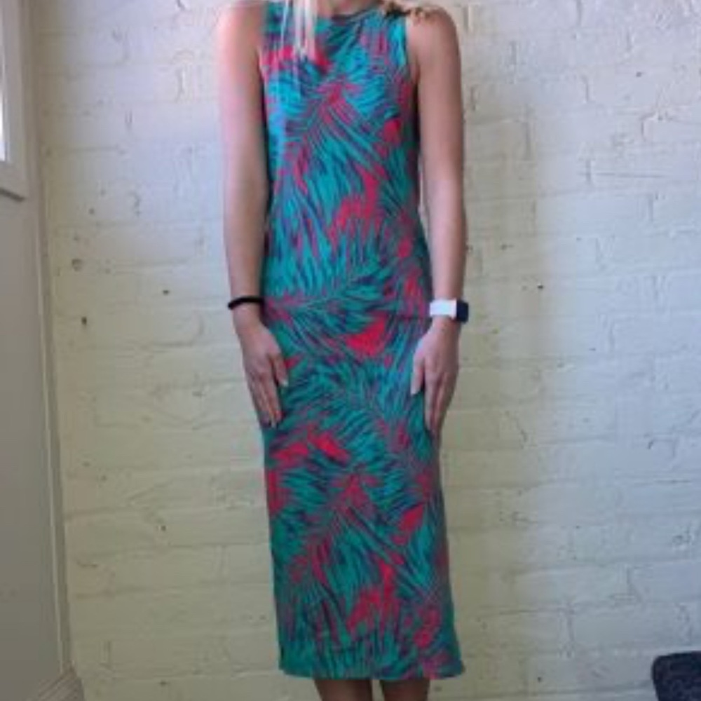 Vans Westminster Dress with Vibrant Pattern